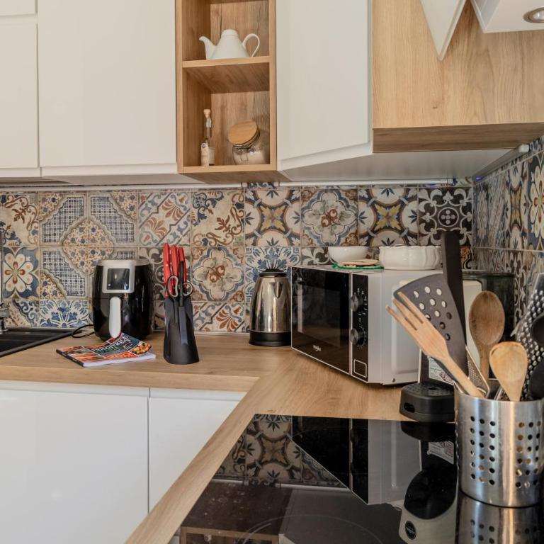 GuestHost - Bright Apt near La Pelosa beach, WiFi & parking! - Appartamento con 2 Camere da Letto - 4