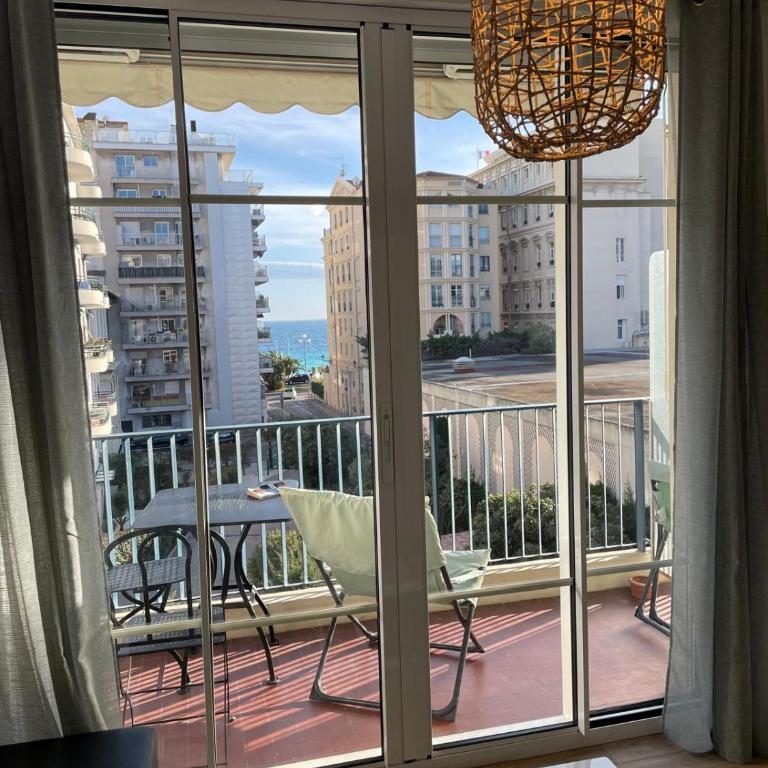 #26 Staywizus - Idealy located flat AC 2mins walk to Sea balcony - Appartement 1 Chambre - 13