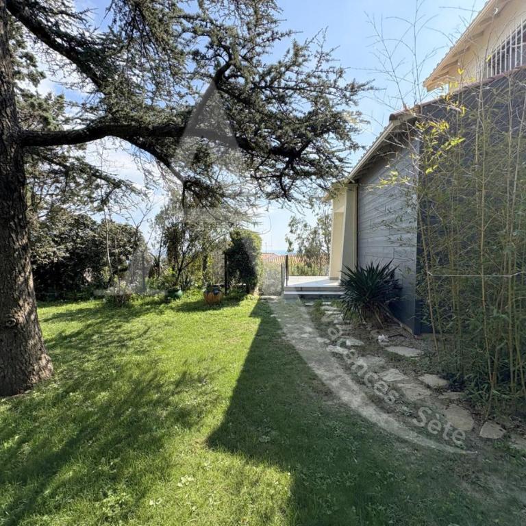 MAISON 3 CHAMBRES MONT SAINT CLAIR - Villa 3 Chambres - 7
