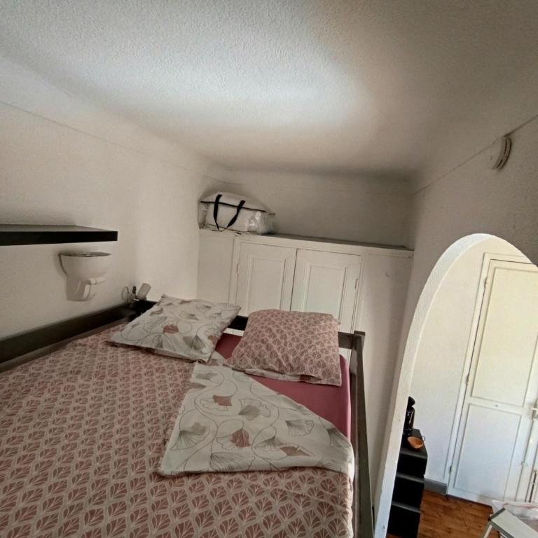 Charmant studio climatisé centre Villefranche sur mer - Appartement 1 Chambre - 12