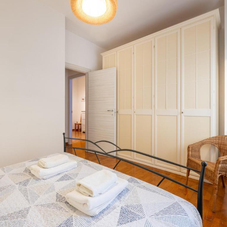 GuestHost - Blu&Yellow Apartment in Parma Station - One-Bedroom Apartment - 15