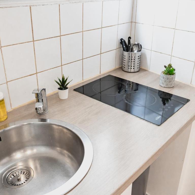 Studio en plein coeur de Paris deuxieme arrondissement Quartier Montergueil Chatelet - One-Bedroom Apartment - 27