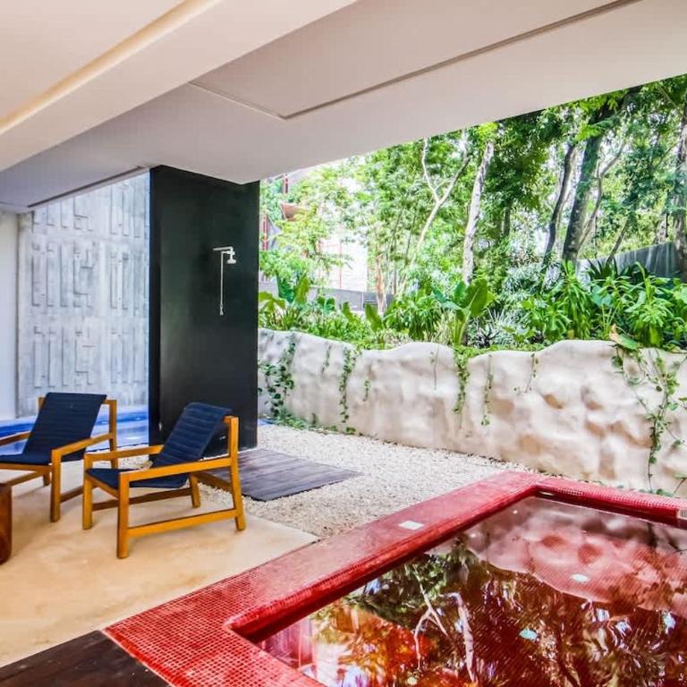 Central Location and 3 pools - One-Bedroom Apartment - 25