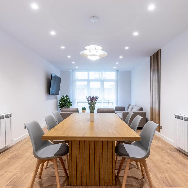 Azkuna Home Apartment - Three-Bedroom Apartment - 12
