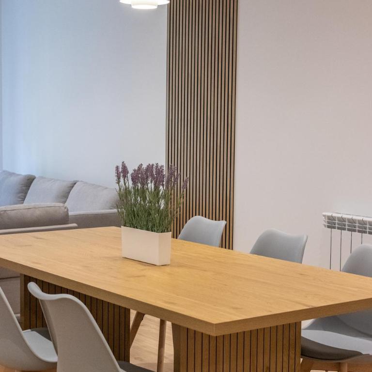 Azkuna Home Apartment - Three-Bedroom Apartment - 4
