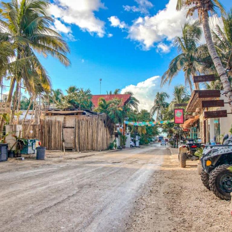 Main Street to the beach at Coba Av - Apartamento de 1 dormitorio - 15