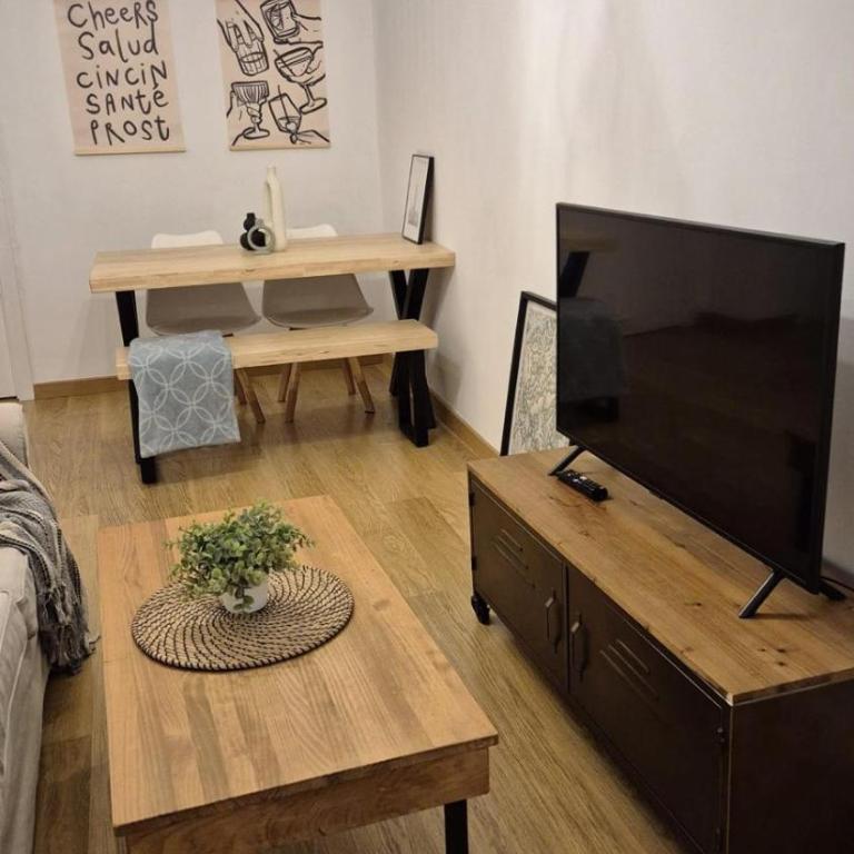 Hostfy Centro, Calle Sol - San Román - Apartamento de 2 dormitorios - 2