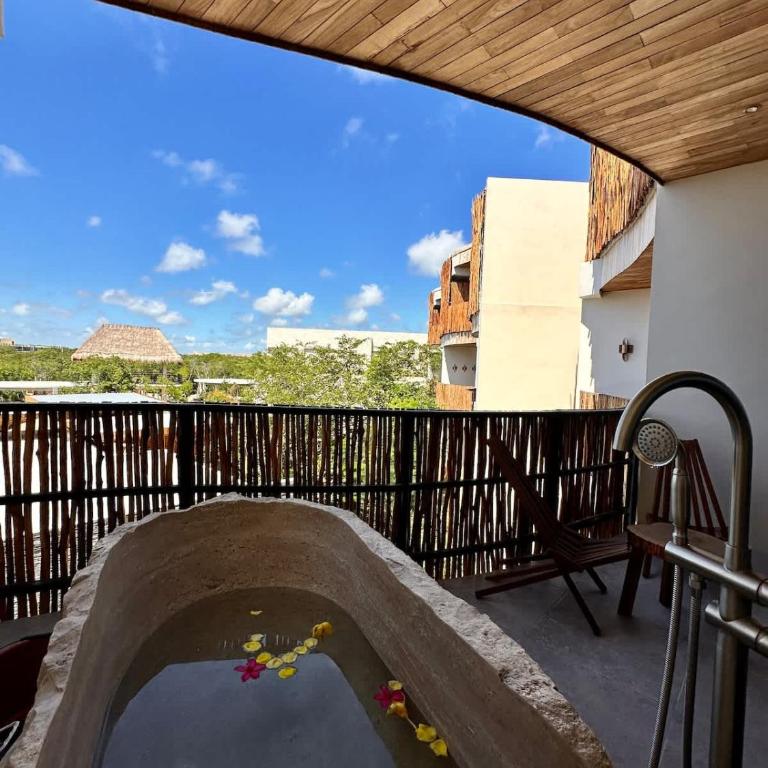 Relaxing Lakeside Retreat Pool, Hot Tub y Patio - One-Bedroom Apartment - 18