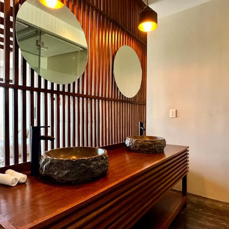 Relaxing Lakeside Retreat Pool, Hot Tub y Patio - One-Bedroom Apartment - 21