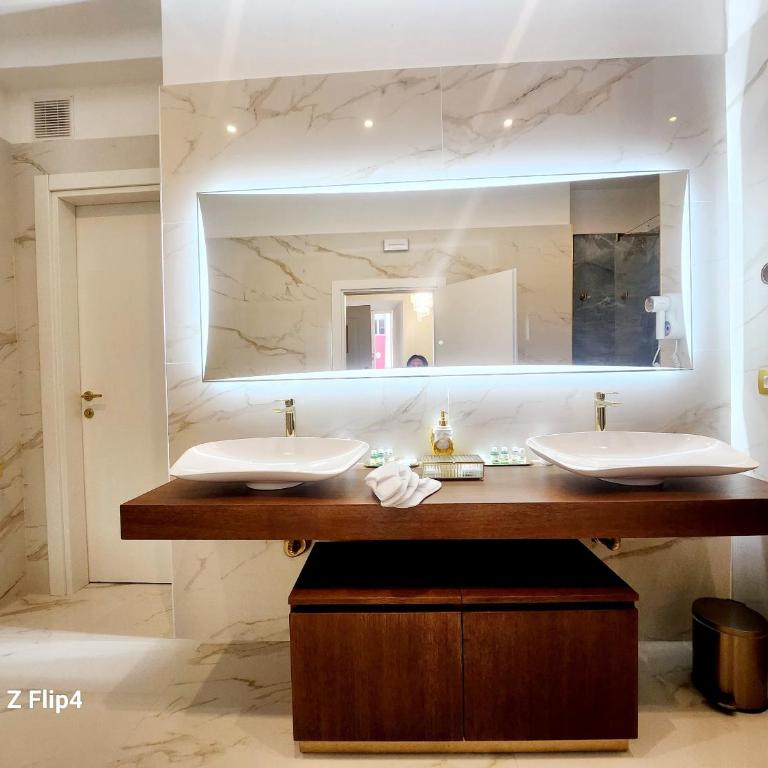 Golden Palace Luxury Guest House - Suite Deluxe - 1