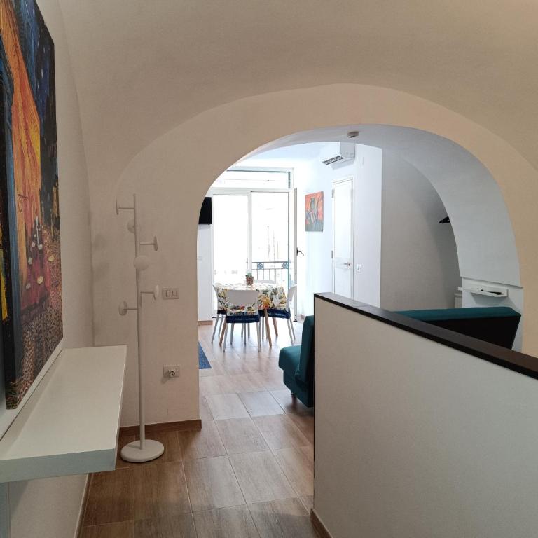 Ortensia Casa Vacanze Napoli - Appartamento Superior con 1 Camera da Letto e Balcone - 12