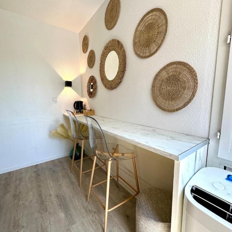 Studio MBS 1 - Cosy, Tram, Wifi, Parking, Equipé - Appartement 1 Chambre - 3