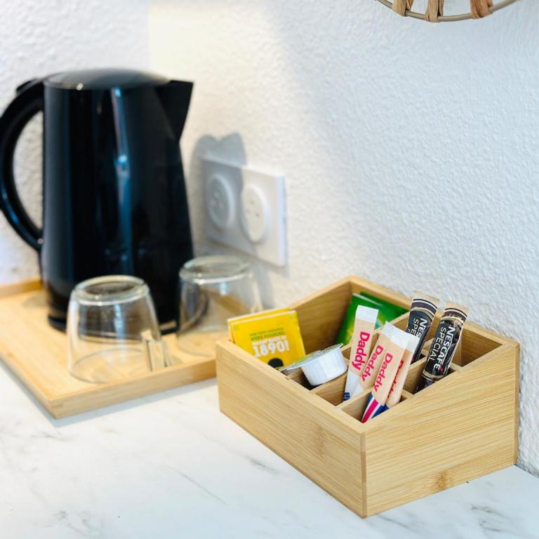 Studio MBS 1 - Cosy, Tram, Wifi, Parking, Equipé - Appartement 1 Chambre - 12
