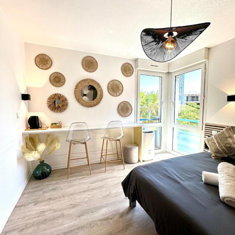 Studio MBS 1 - Cosy, Tram, Wifi, Parking, Equipé - Appartement 1 Chambre - 26