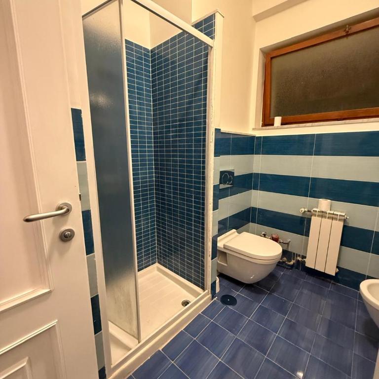 A I R Sorrento House - Camera Matrimoniale con Bagno in Comune - 3