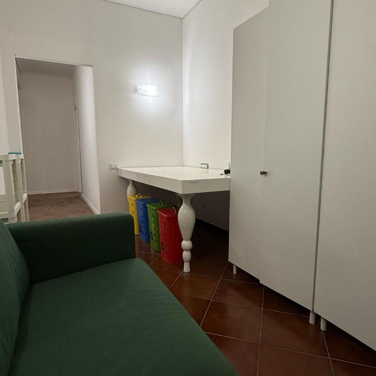 A I R Sorrento House - Camera Matrimoniale con Bagno in Comune - 5