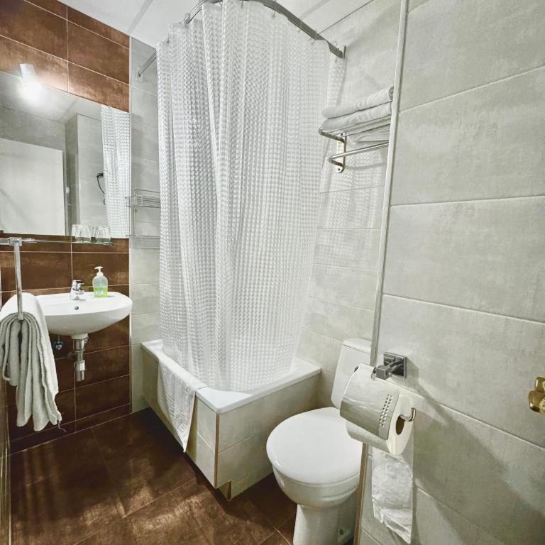 Pension Zurita - Double or Twin Room with Private Bathroom - 7