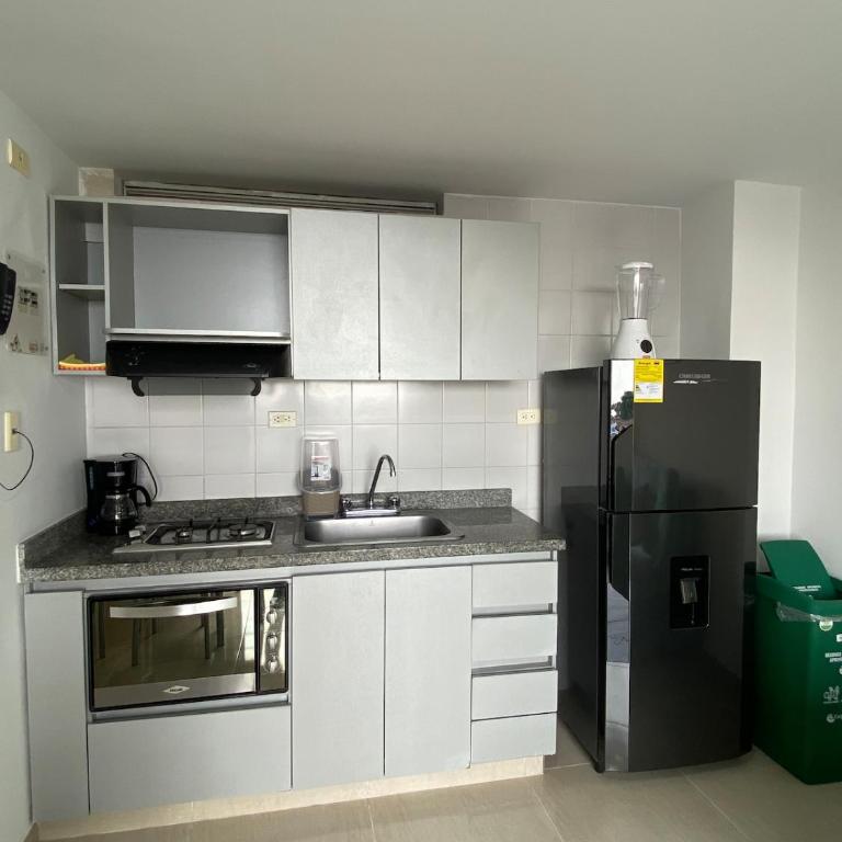Apartaestudio central en Conjunto residencial - Apartamento de 1 dormitorio - 13