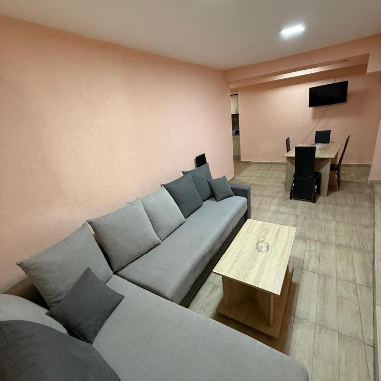 Villa Jelena - One-Bedroom Apartment - 2