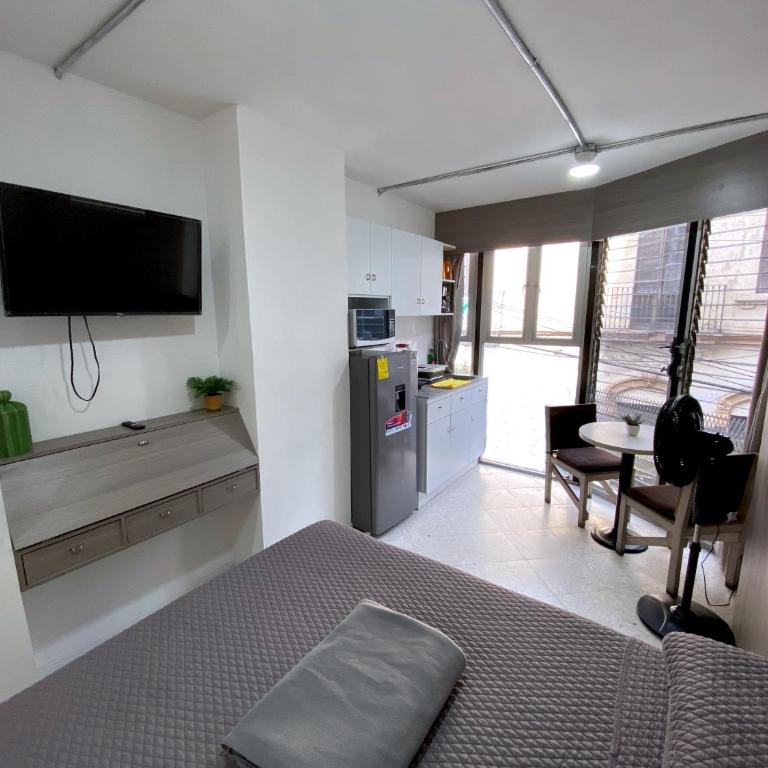 Estudios by Flor y tierra - Loft - 7