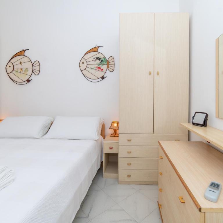 GelsiMori Apartment 50 meters from the beach - Two-Bedroom Apartment - 9