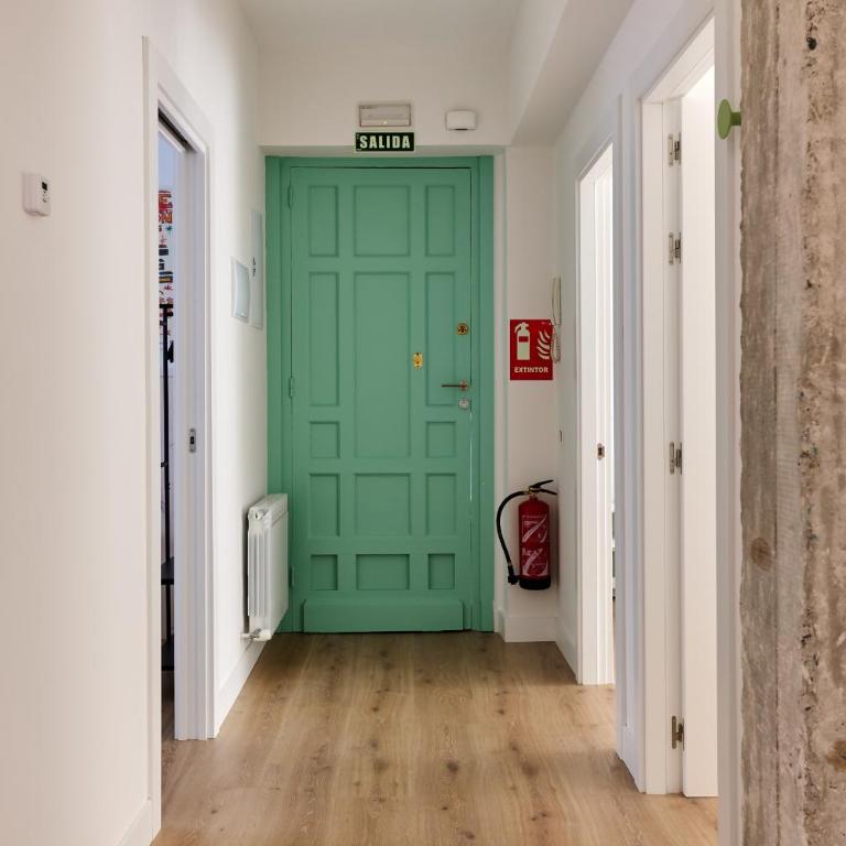 Exclusivo Apartamento en el alma de Pamplona - Three-Bedroom Apartment - 7