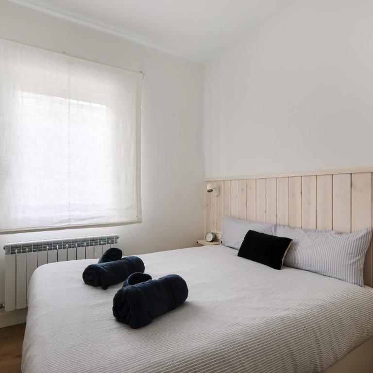 Exclusivo Apartamento en el alma de Pamplona - Three-Bedroom Apartment - 13