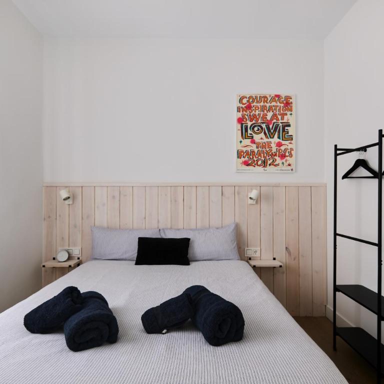 Exclusivo Apartamento en el alma de Pamplona - Three-Bedroom Apartment - 14