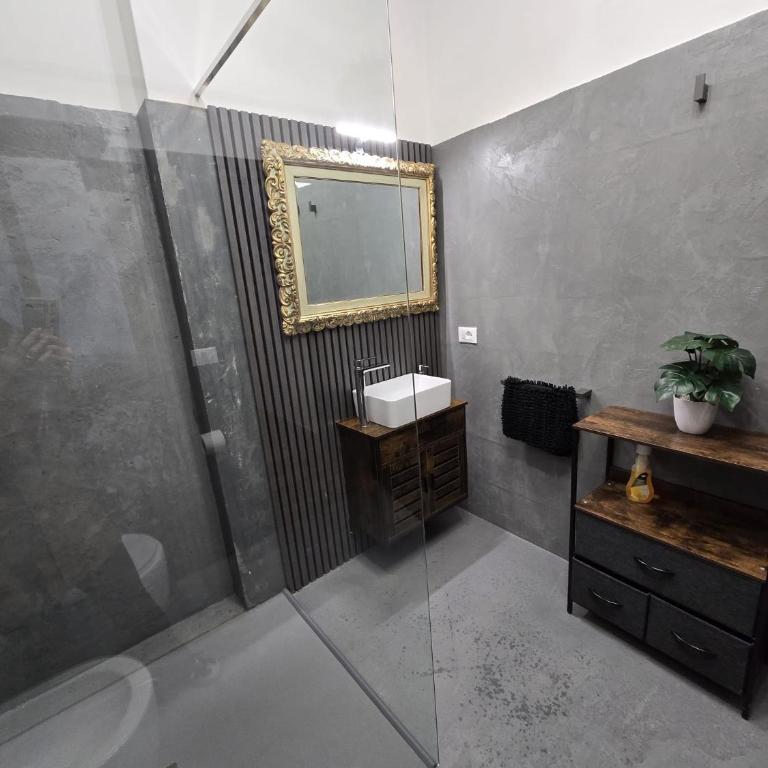 Civico 71 - One-Bedroom Apartment - 18