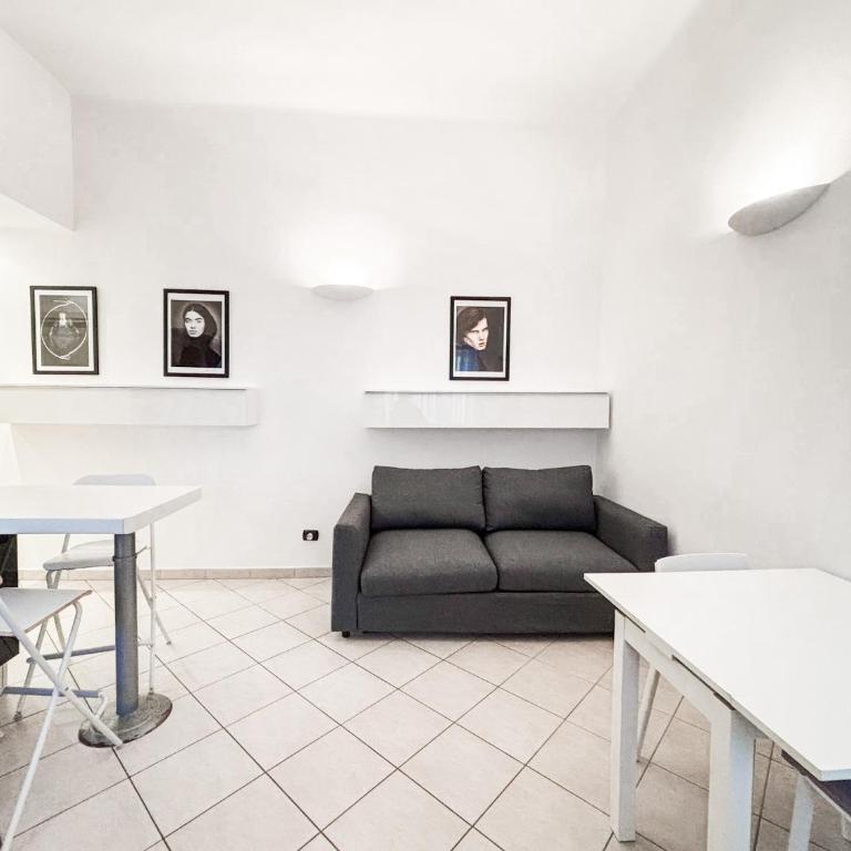 Appartamenti nel CUORE di via Tortona - Appartamento con 1 Camera da Letto - 14