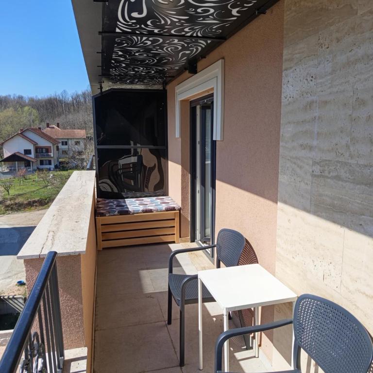 Ramonda apartman sa bazenom, Vrnjačka Banja - One-Bedroom Apartment - 8