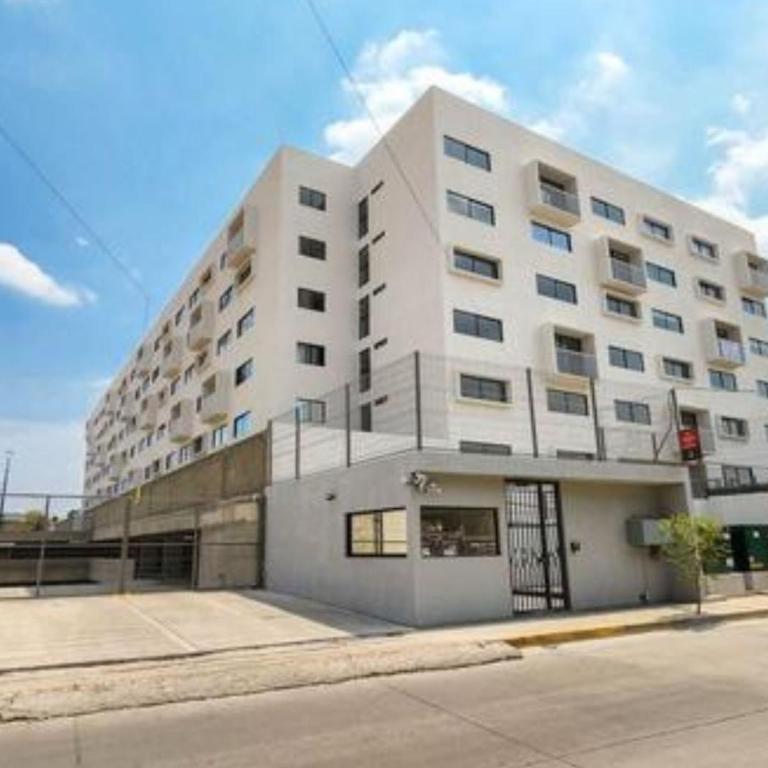 Alojamiento céntrico cerca de H. Civil, CUCS, IMSS - Apartamento - 56