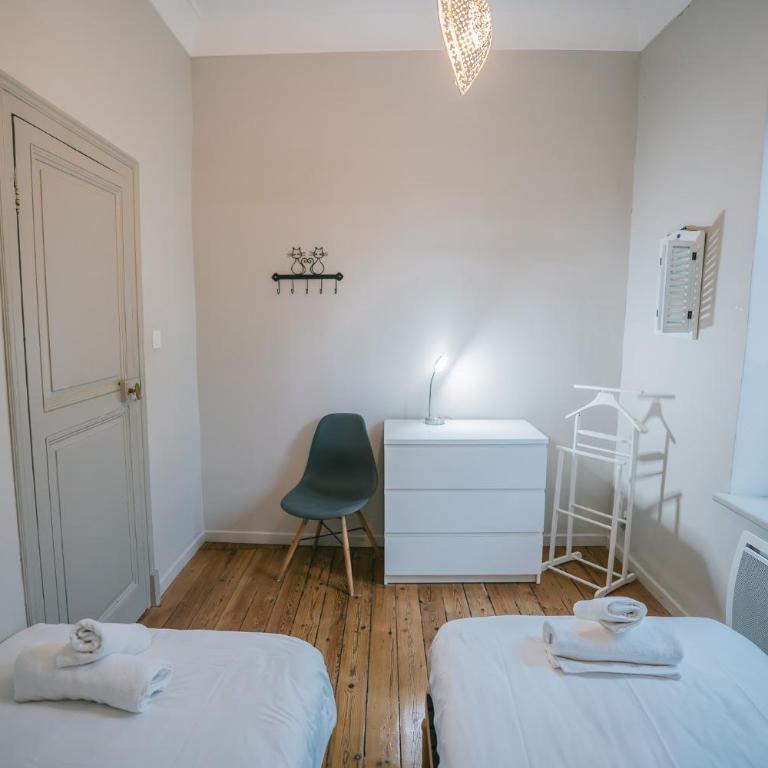 Magnifique T4- toit terrasse-Cosy-Centre ville-AA - Three-Bedroom Apartment - High Floor - 22