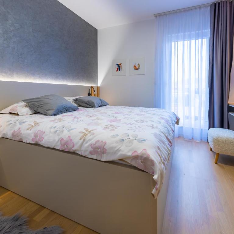 Deluxe apartment Amila - Two-Bedroom Apartment - 28