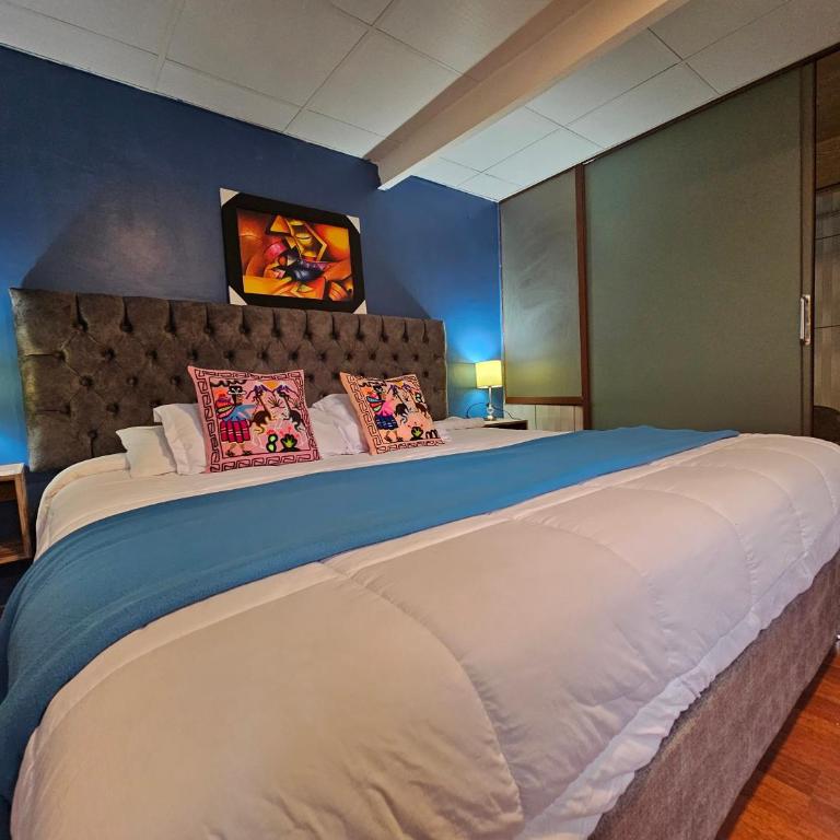 Valle verde, Hostel & camping - Queen Room with Spa Bath - 1