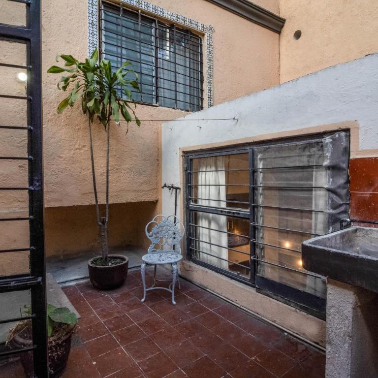 Suite Subterránea con AC, de 2 Niveles Chapalita 6 - One-Bedroom Apartment - 9