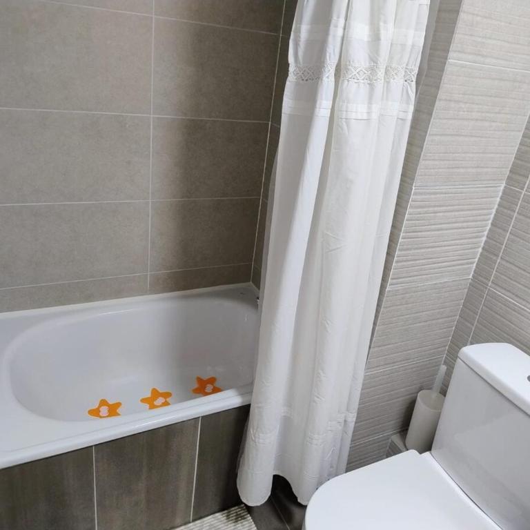 cerca a la playa, hospital, mall, cerca a todo - Apartamento de 2 dormitorios - 33