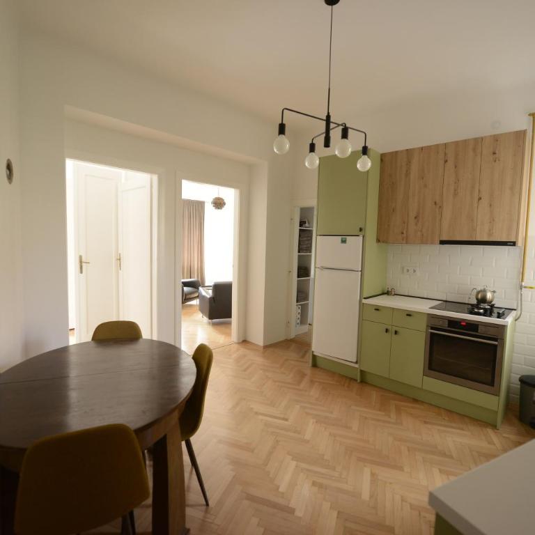 3BDR Suite-Maison Sarajevo - Three-Bedroom Apartment - 10