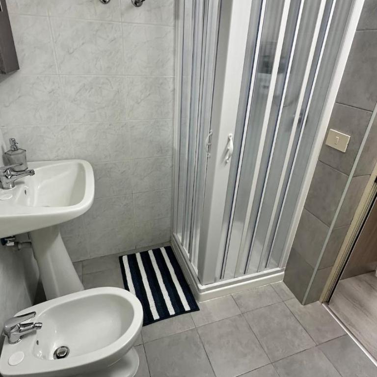 Nicholas Home - One-Bedroom Apartment - 10