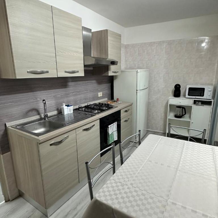 Nicholas Home - One-Bedroom Apartment - 13