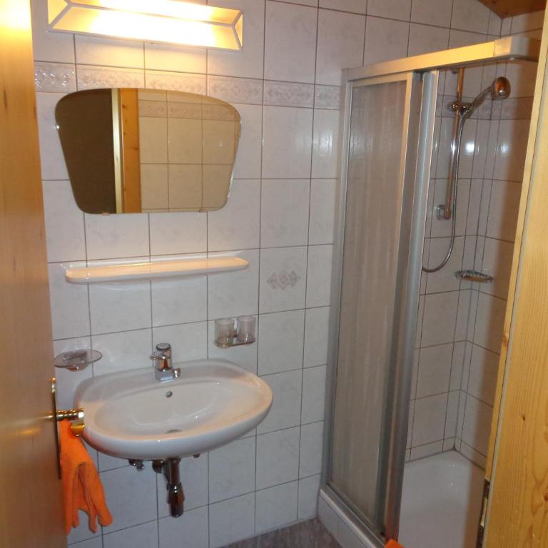 Holiday-Appartements - Apartment mit 2 Schlafzimmern und Schlafsofa (5 Erwachsene) - 6