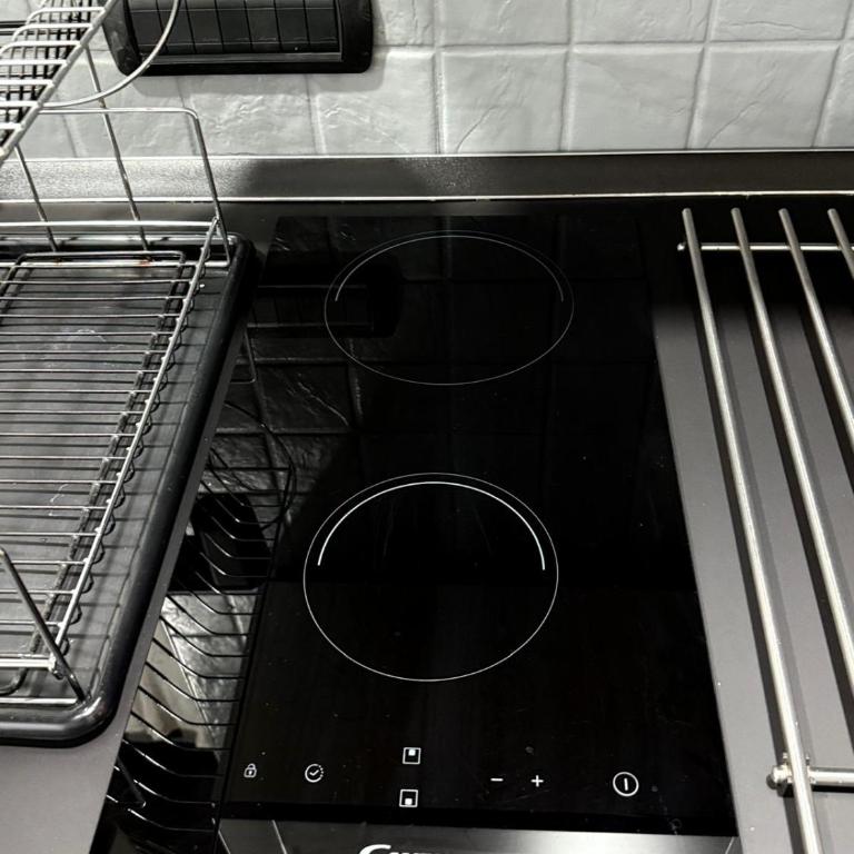 House Montesanto 21 - Appartamento con 2 Camere da Letto - 37