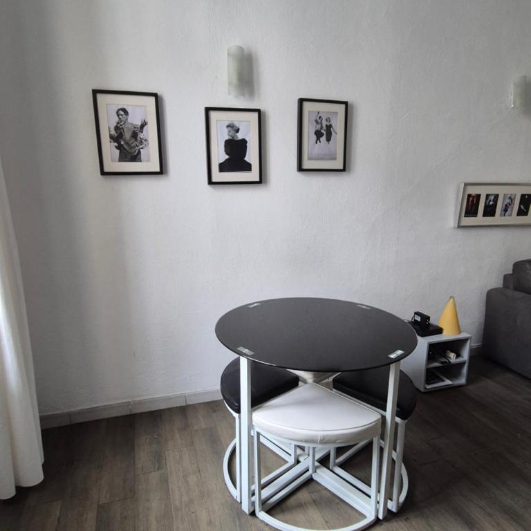 Cannes centre - Vieux port - Appartement 1 Chambre - 2