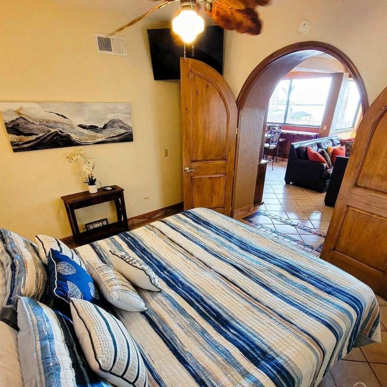 Las Gaviotas Condo 424 - Rustic Charm by the Waves - Casa de 2 dormitorios - 8