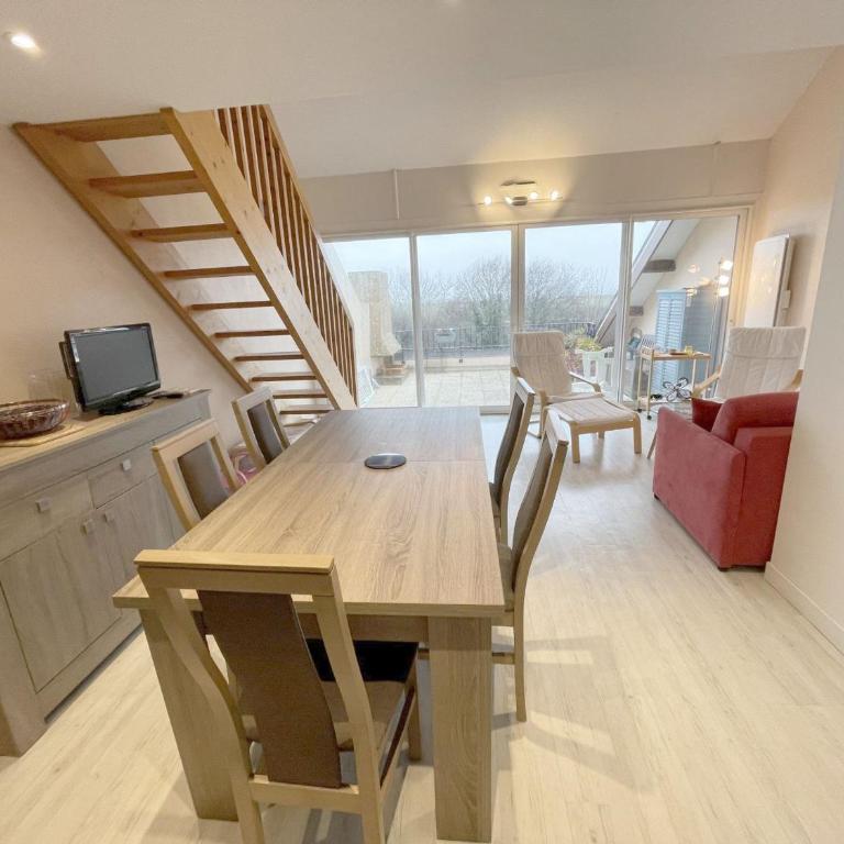 Appartement T4 rénové, 5 pers, plages à 250m à Arzon - FR-1-775-19 - Appartement - 20