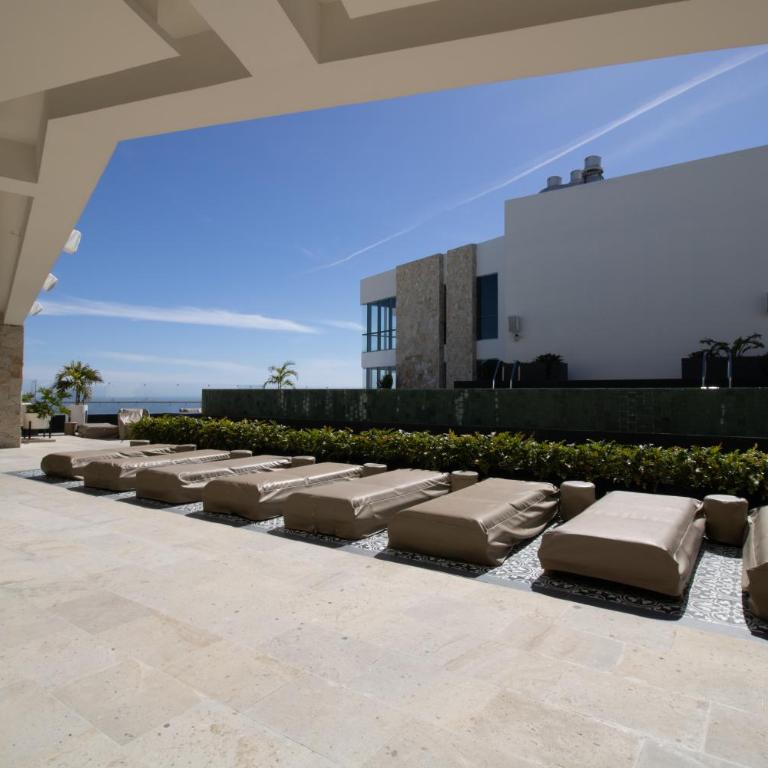 Elegante con vista al mar y balcón by G P S rentas - Two-Bedroom Apartment - 31
