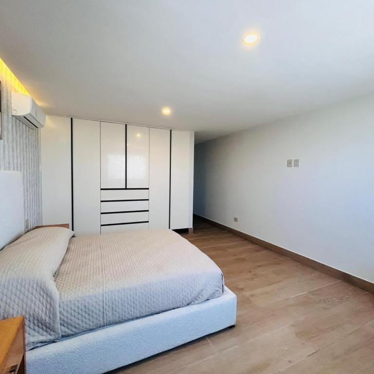 Elegante depa vista al malecón y mar by G P S rentas - Two-Bedroom Apartment - 16
