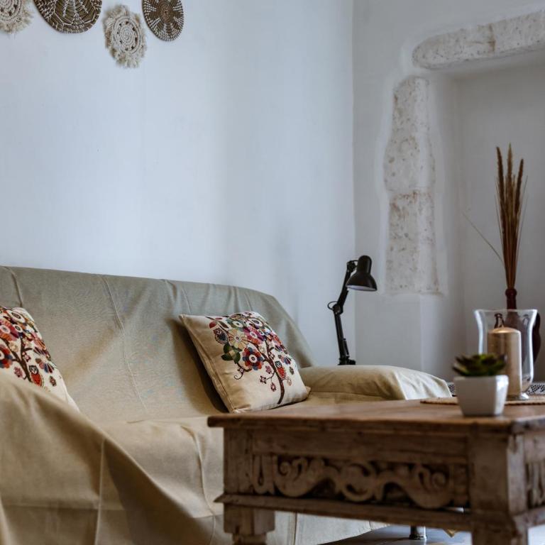 CASA TUA - Charming 2 BR apartment in town! - Casa con 2 Camere da Letto - 28