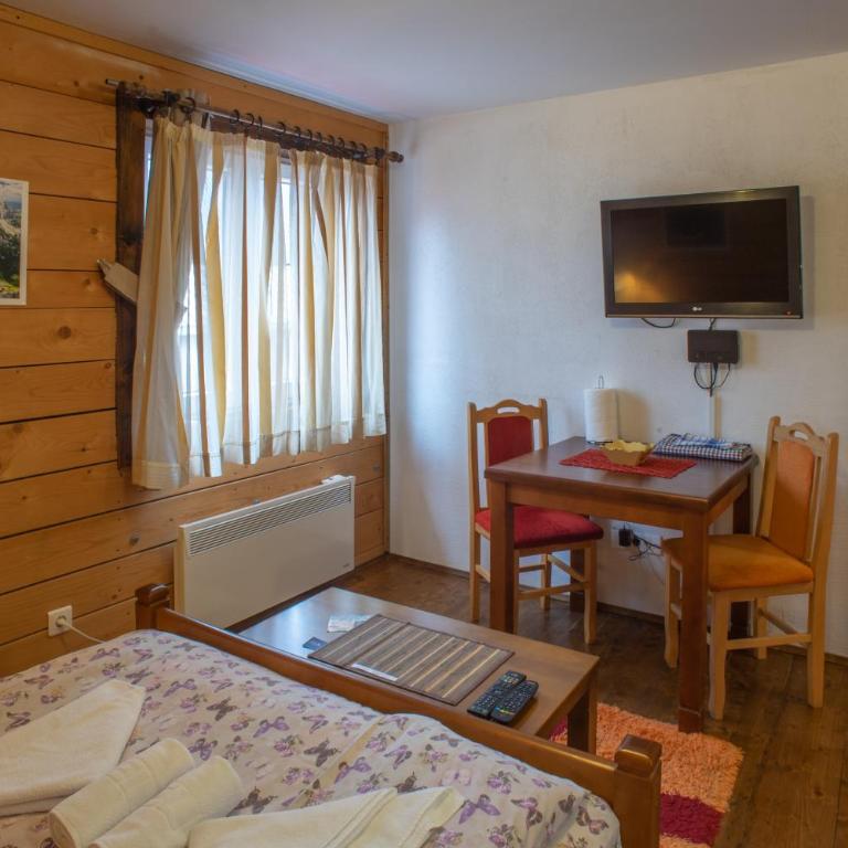 Apartments Peaks - Studio - 17