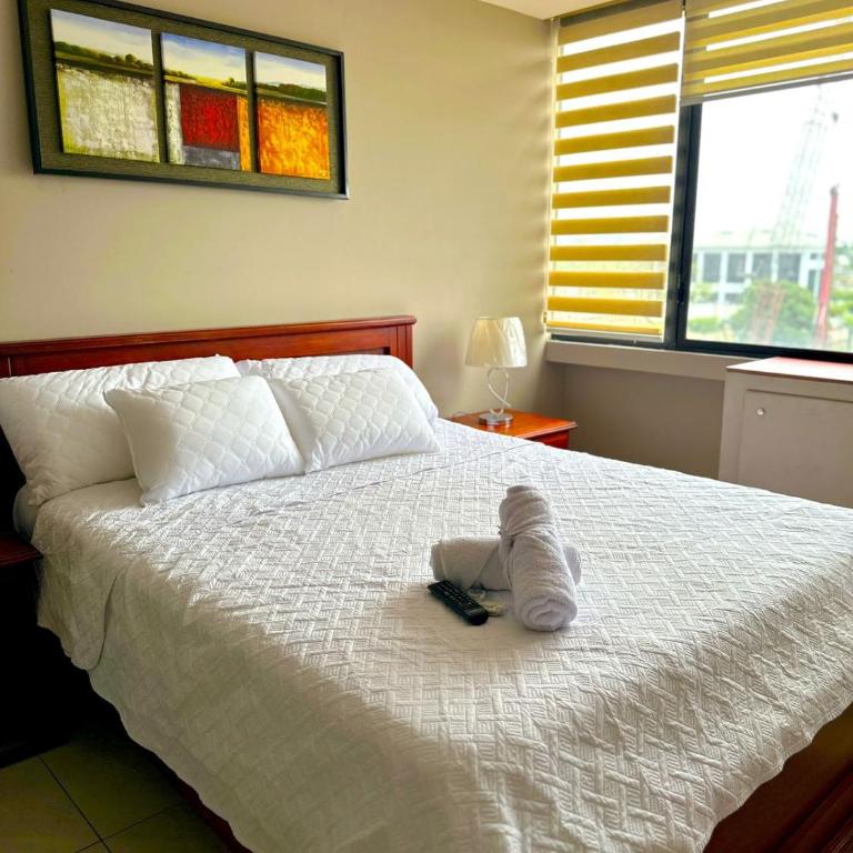 2 dormitorios vista lateral al rio, parqueo - Apartamento de 1 dormitorio - 2